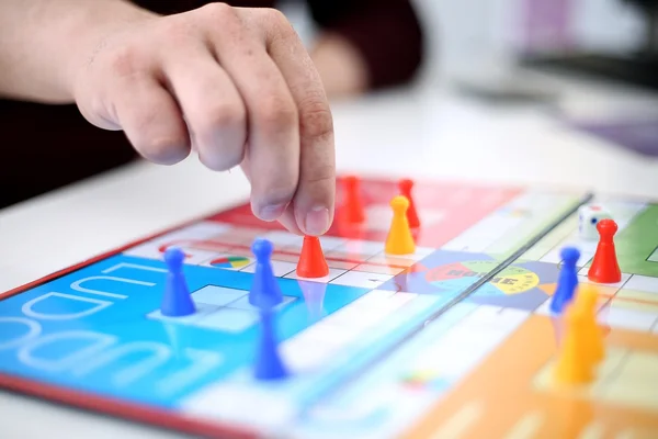 赌博网站真人游戏